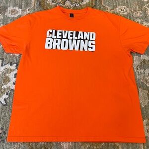 Cleveland Browns Gildan Shirt Size XL Color Orange